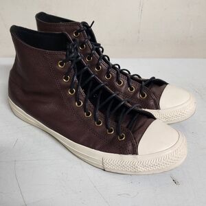 Converse Chuck Taylor Leather High Top Sneaker